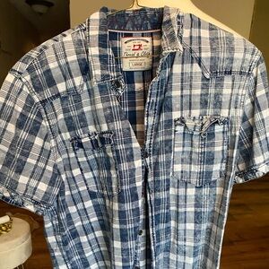 Thread of Cloth Plaid Button Up